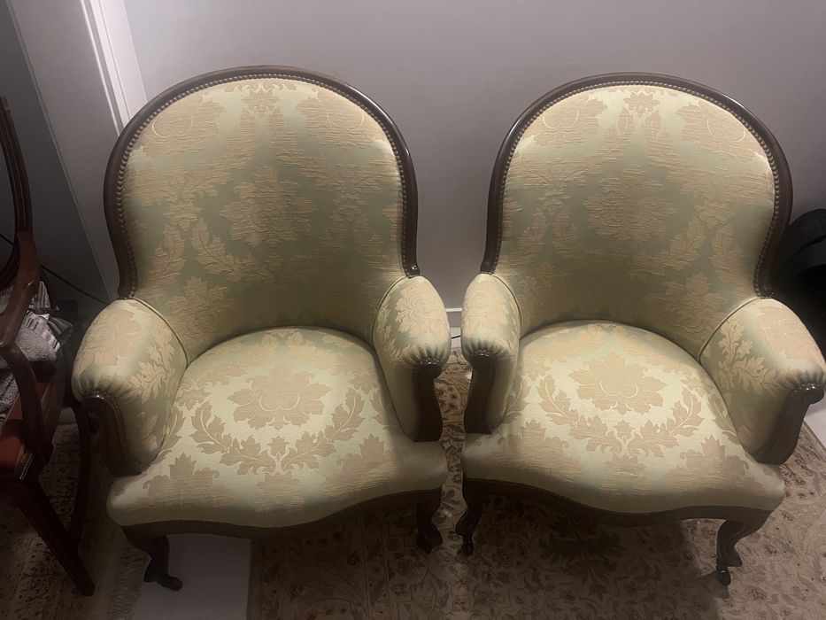 Cadeirão verde - Estilo classico