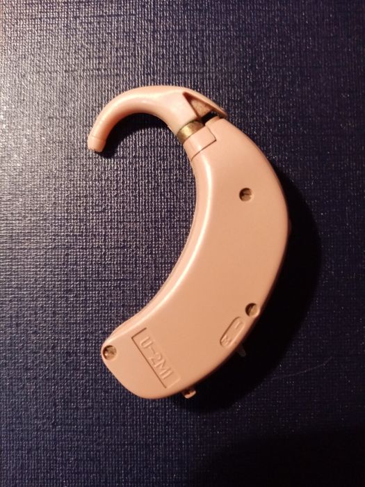 Слуховой аппарат Tondi;.. и 4-х канальный..