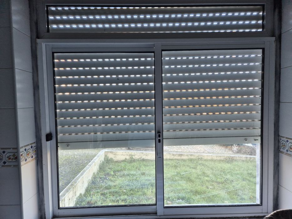 Janelas duplas em alumínio