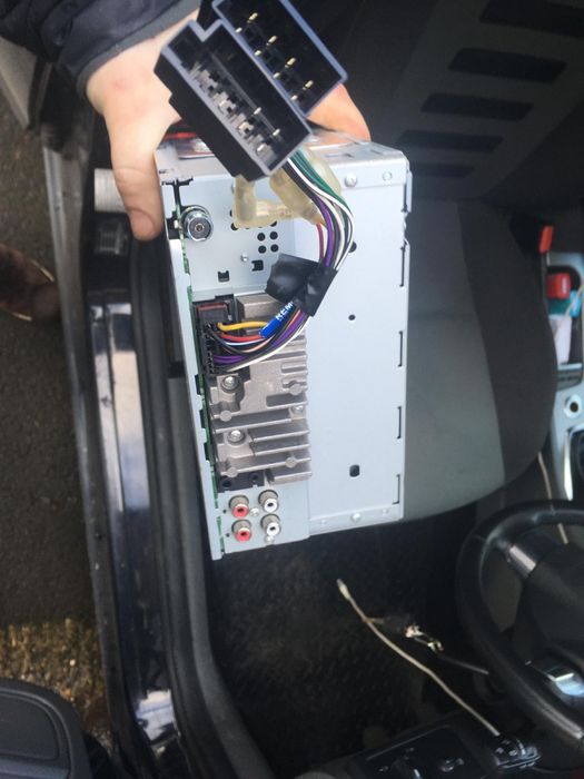 Авто магнітола pioneer bluetooth