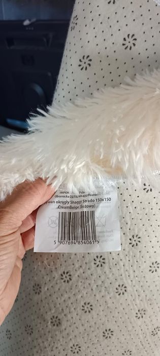 Dywan narzuta owcza skóra tanio nowa