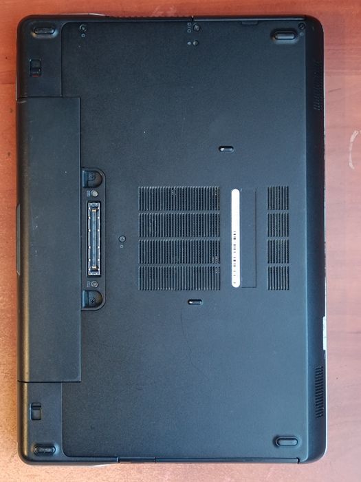 ноутбук на  відновлення Dell latitude e6440
