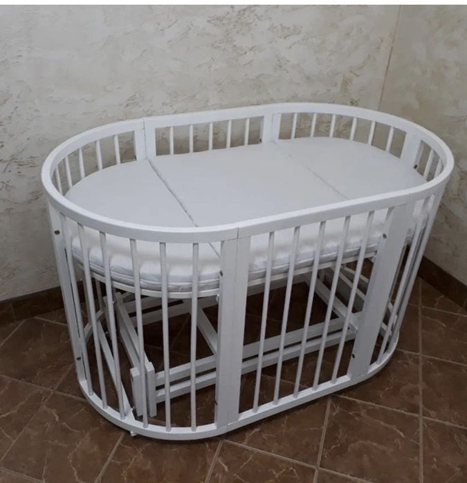 Ліжечко трансформер з маятником