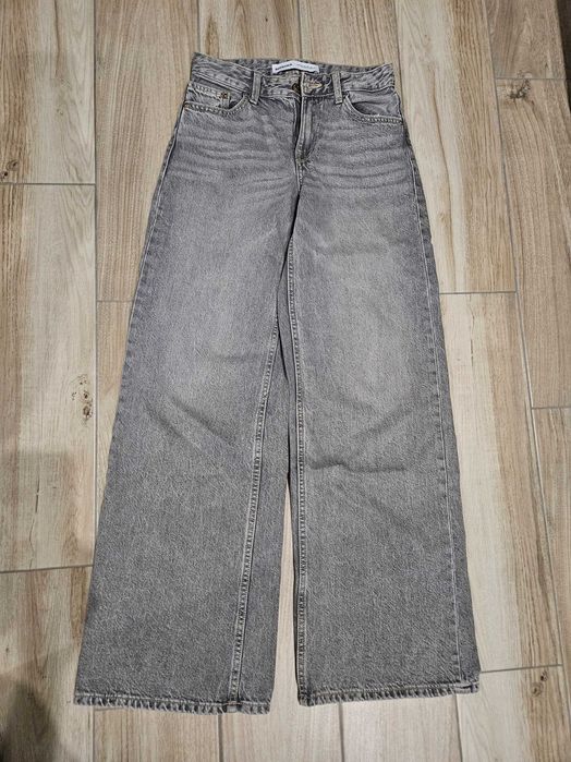 Джинси Bershka розмір 32