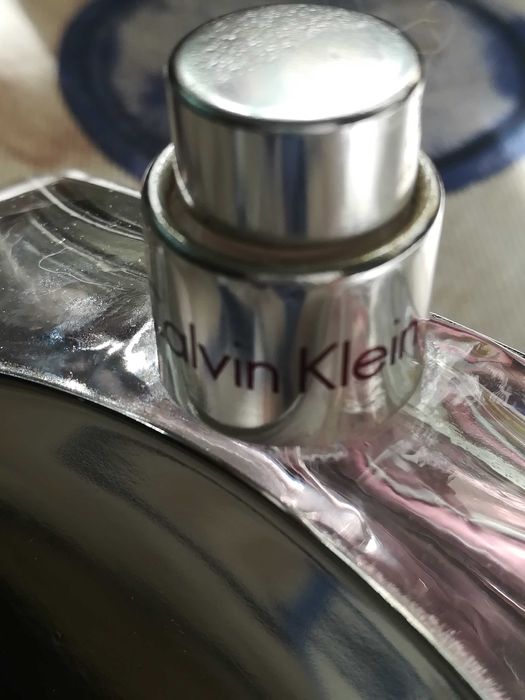 Продаю парфюмерную воду для женщин " Calvin Klein Euphoria "