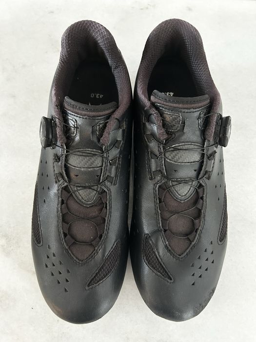 Sapatos Lake CX219 em carbono tam. 43