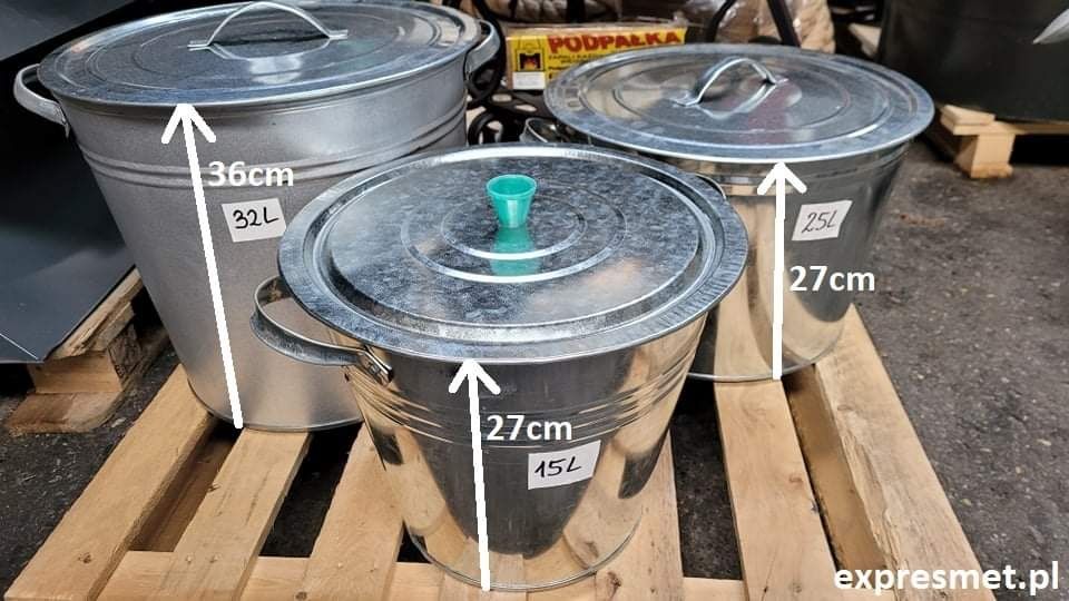 konewka metalowa,podlewaczka,konewka ocynkowana z sitem ozdoba ogrodow