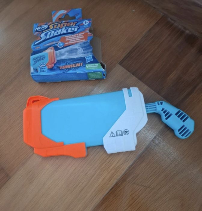 NERF de água- nunca usada