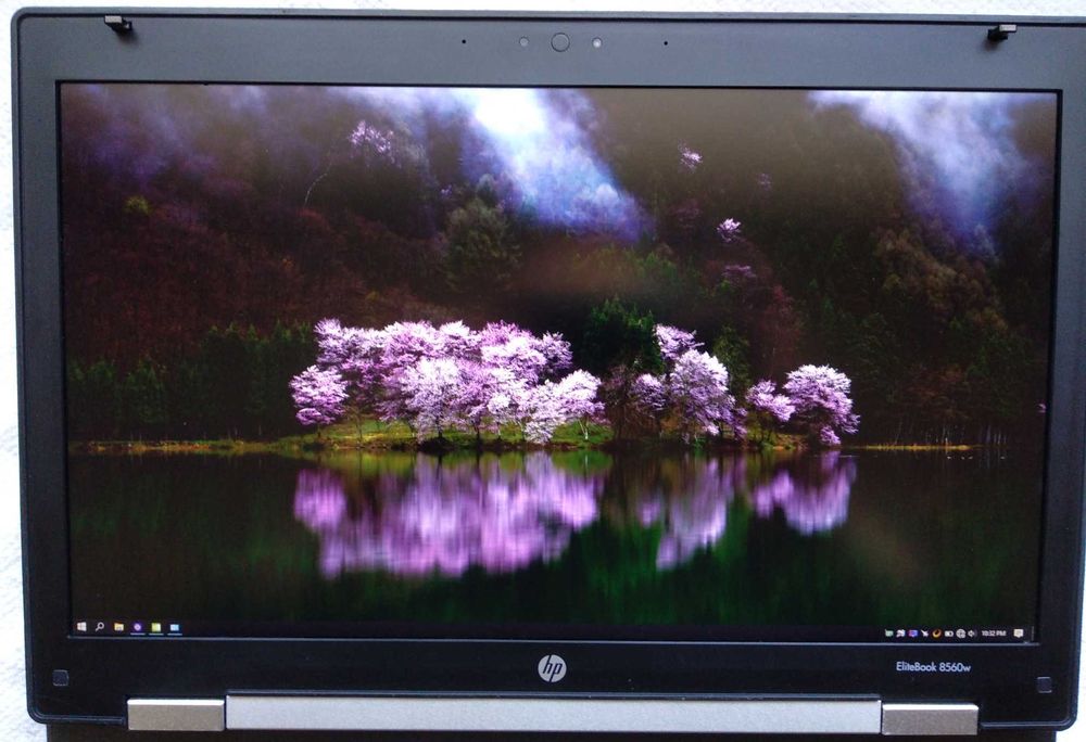 HP EliteBook Workstation 8560w 16GB RAM 250GB SSD Quadro K2200m i7