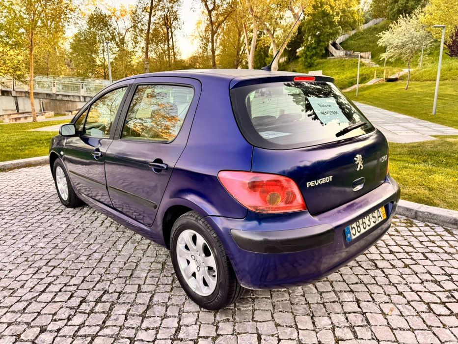 Peugeot 307 GPL  Ano 2001