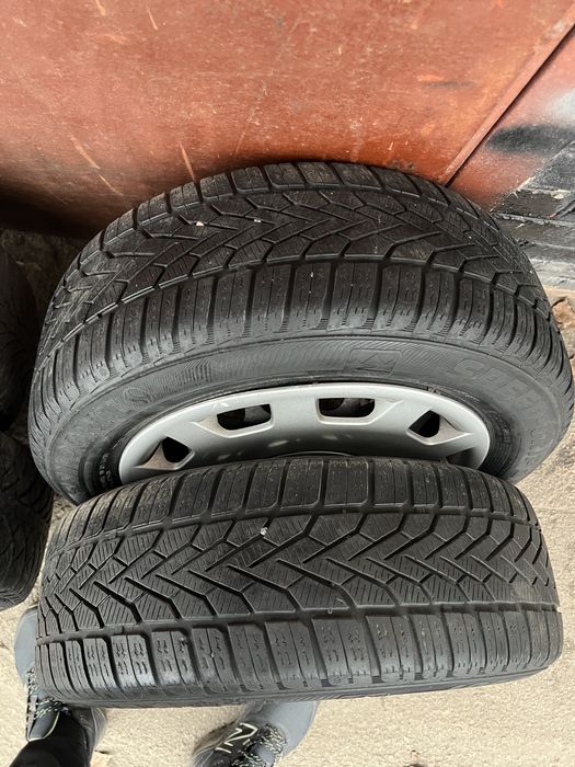 Продам колеса диски в зборі зимова гума шини VW 5/112 r15.