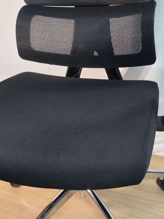 Ergonomiczne krzesło biurowe  fotel MELOKEA -150kg