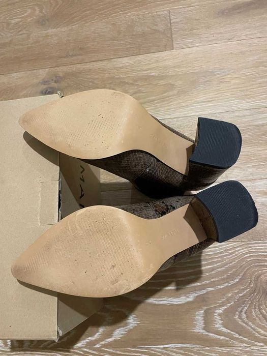 Козаки-ботинки жіночі RESERVED, екошкіра, зміїний принт, р.38.