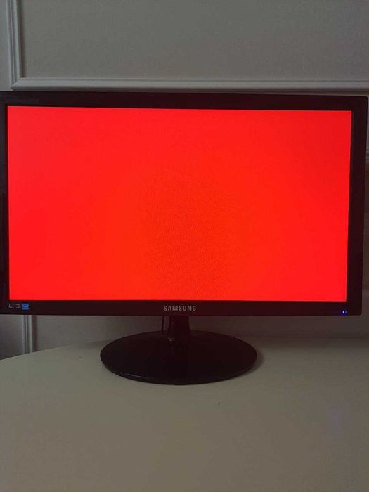 Монитор 23 Дюйма Samsung SyncMaster SA300