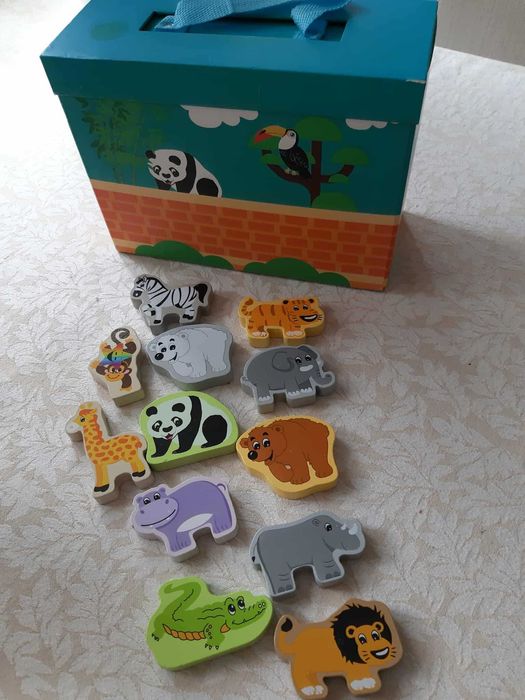 Zabawka ZOO z drewnianymi zwierzątkami - 12 sztuk