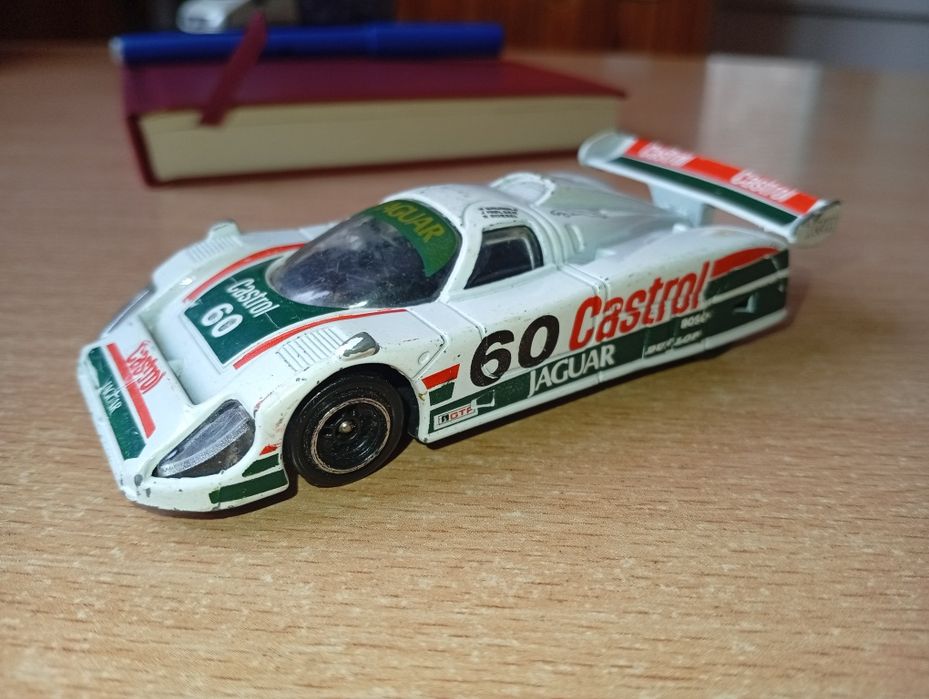 Модель 1:43 Ягуар