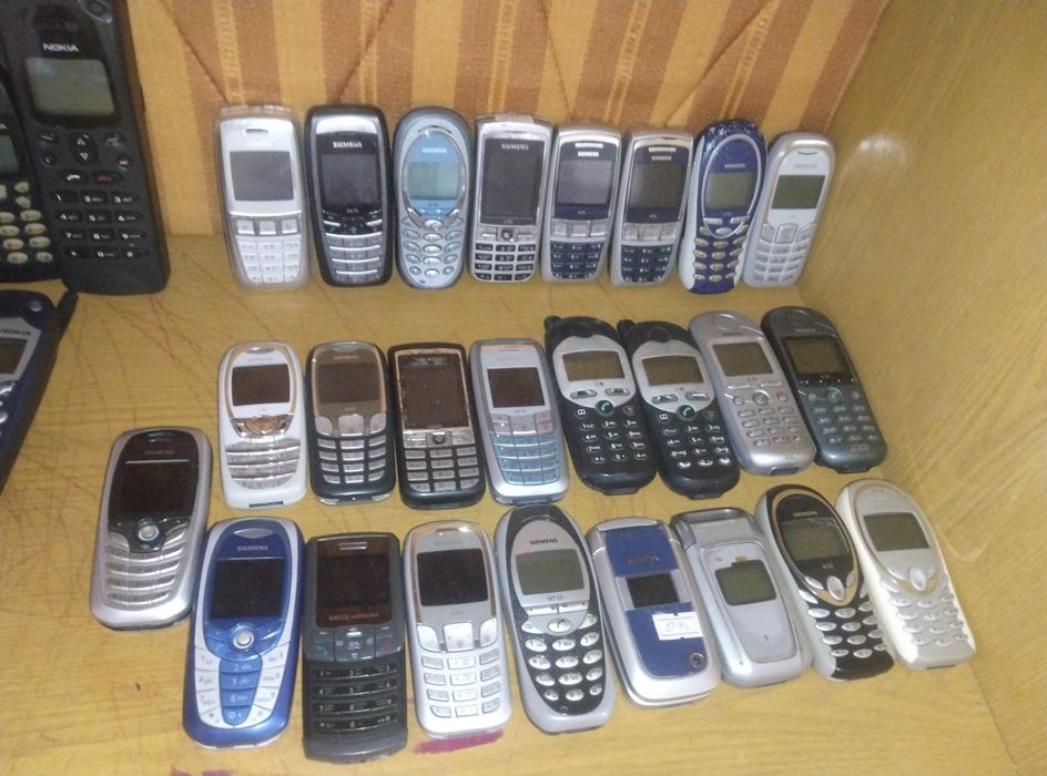 Продам лот кнопочних телефонів,можна і поштучно