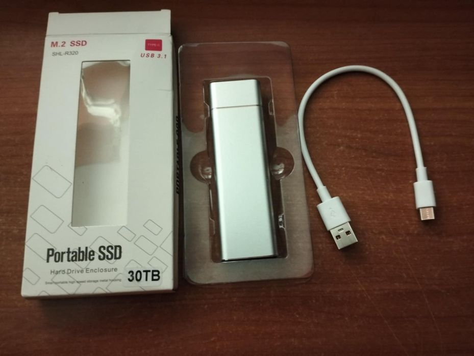 Disco externo SSD 30TB