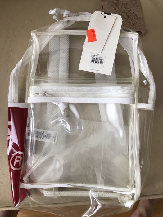 Plecak Levi’S na podroze zwlaszcza samolotowe