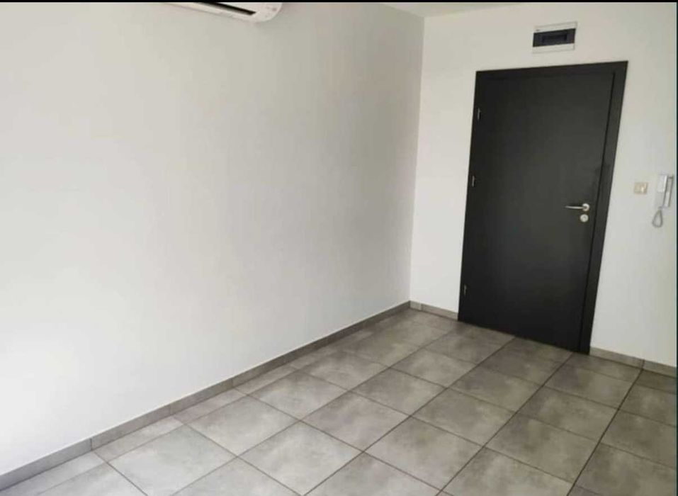 Lokal biurowy 14 m² - I piętro - Centrum Leszna klimatyzacja