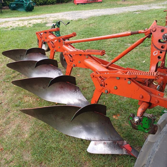 Pług pługi zagonowe jednobelkowe resor sprężyna kverneland unia overum fiskars lemken vario kuhn pottinger rabewerk agromasz oryginał