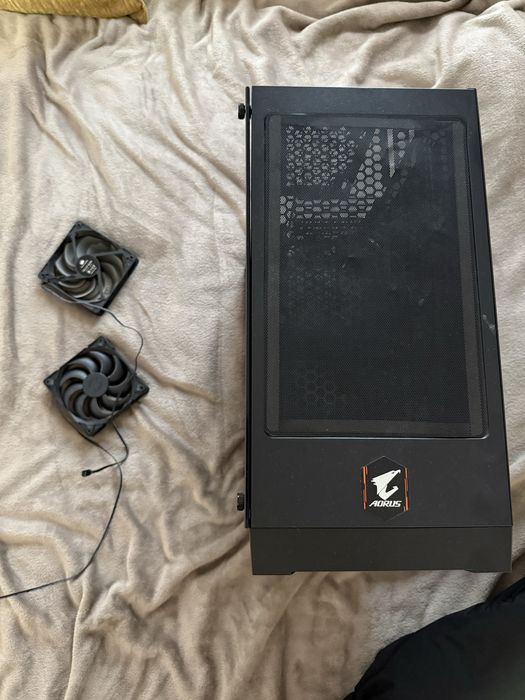 Obudowa dla komputera gamingowa +3 fan