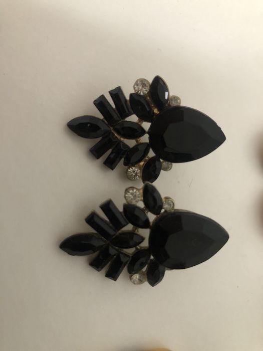 Brincos acessórios parfois e bijou e H&M
