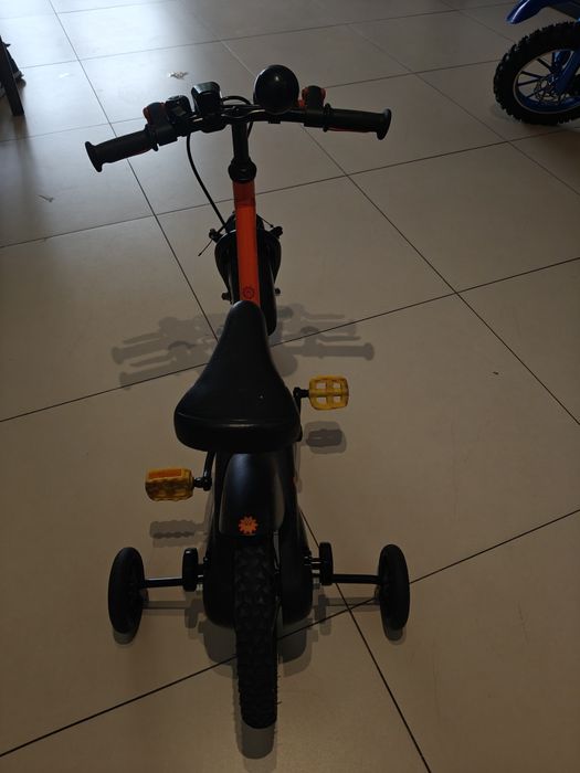 Bicicleta criança com rodinhas