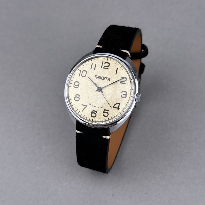 Zegarek vintage Raketa – Sand | jasna tarcza | czytelny | USSR