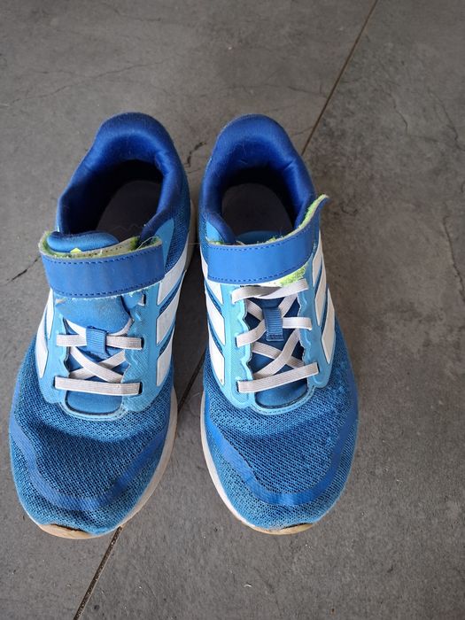 Buty adidas 35 dla chłopca