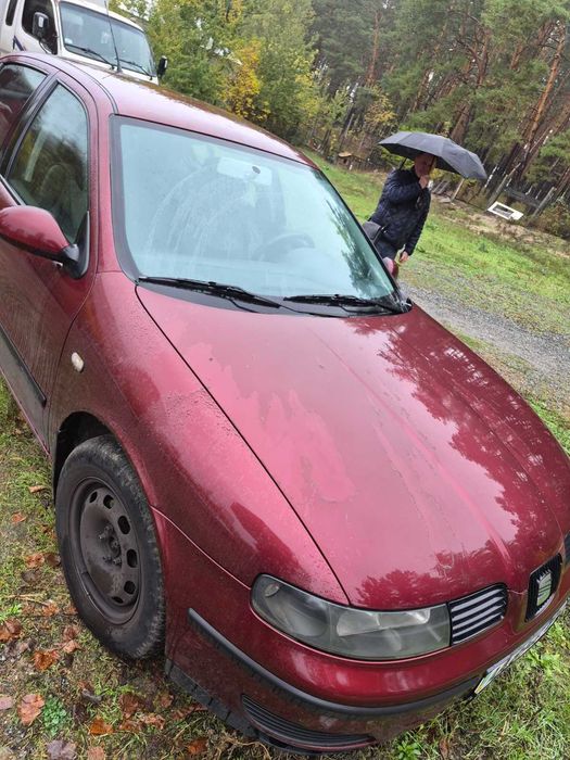 Автомобиль SEAT LEON 1.6