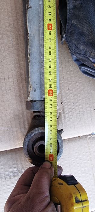 Tirantes, ou sticks pra crawler ou projecto de trial