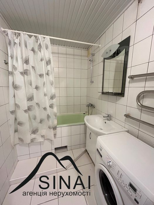 Терміново продам 3-кімнатну квартиру на Позняках