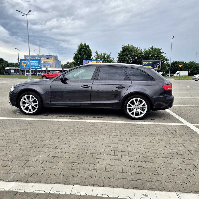Audi avant A4 B8