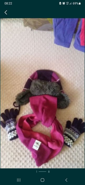 3 Komplety  czapki  szalik kominy  i rękawiczki