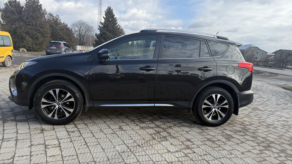 Авто від власника  Toyota Rav 4 (2015)