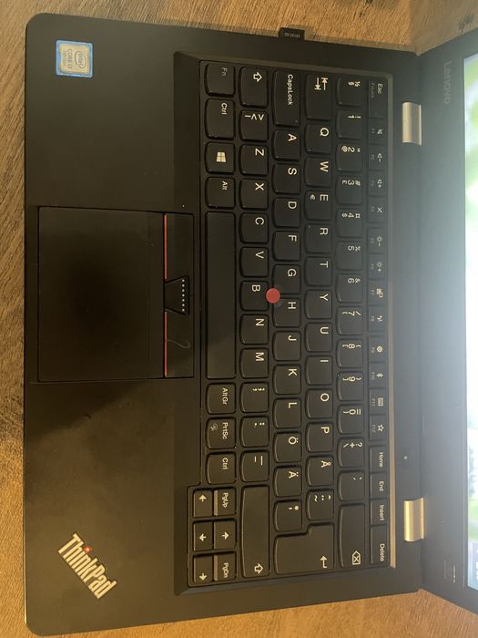 Laptop thinkpad 13