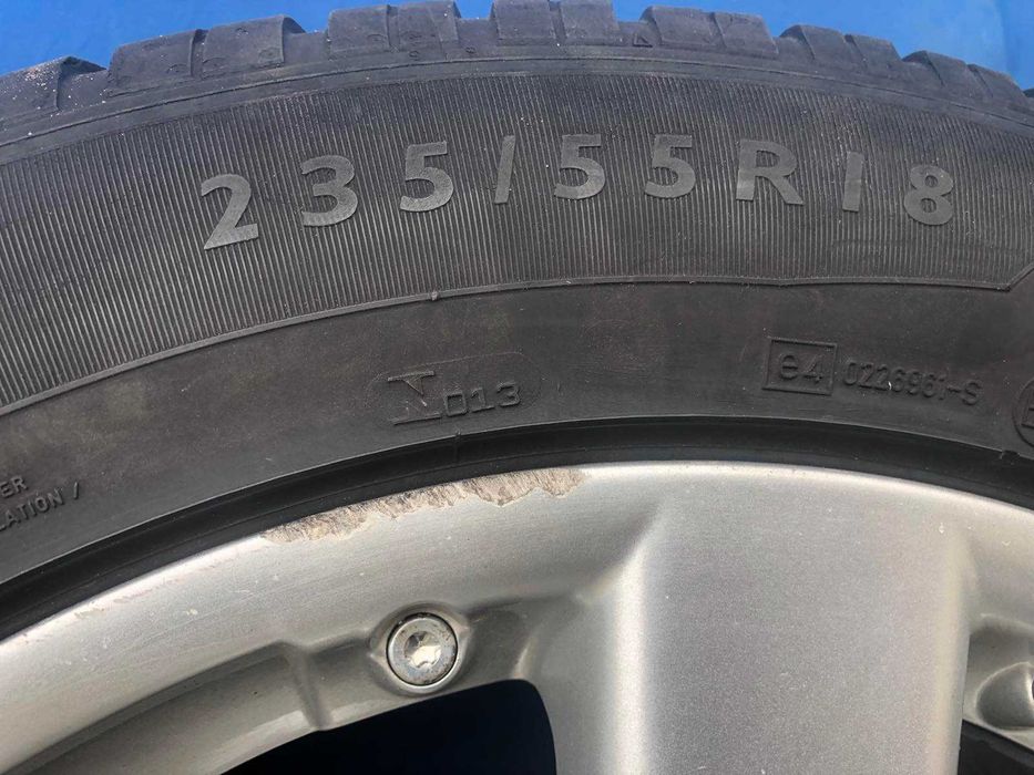 Диски R18 + резина в комплекиі в чудовому стані