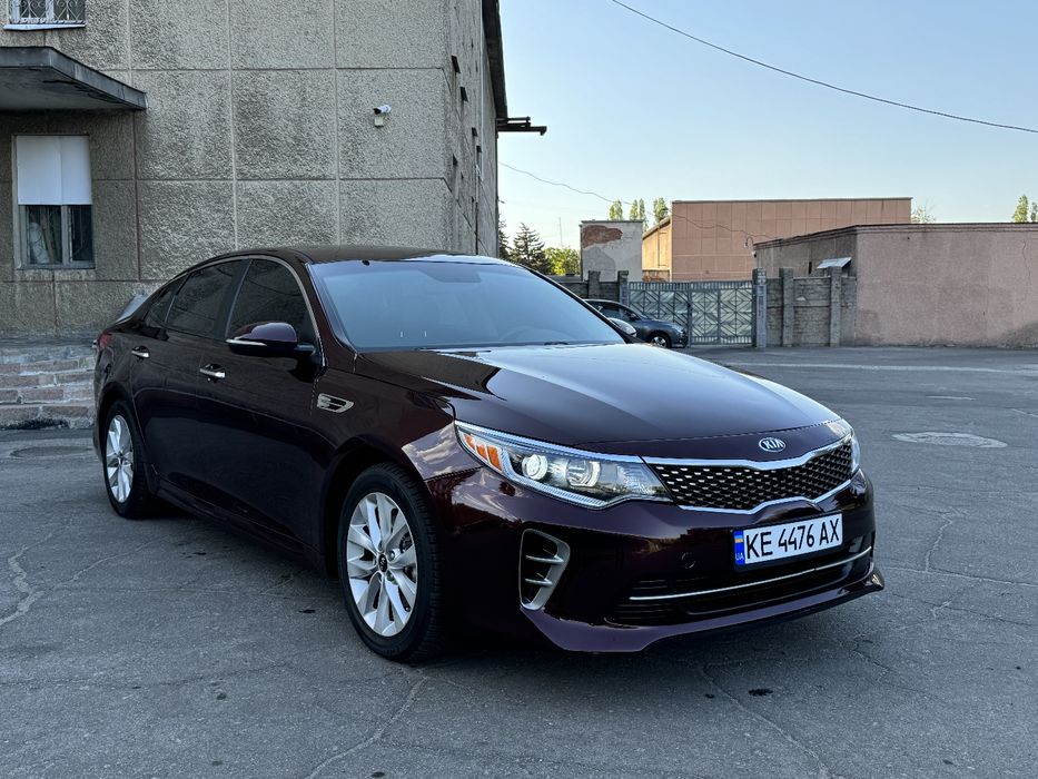 Продам Kia Optima 2016 года