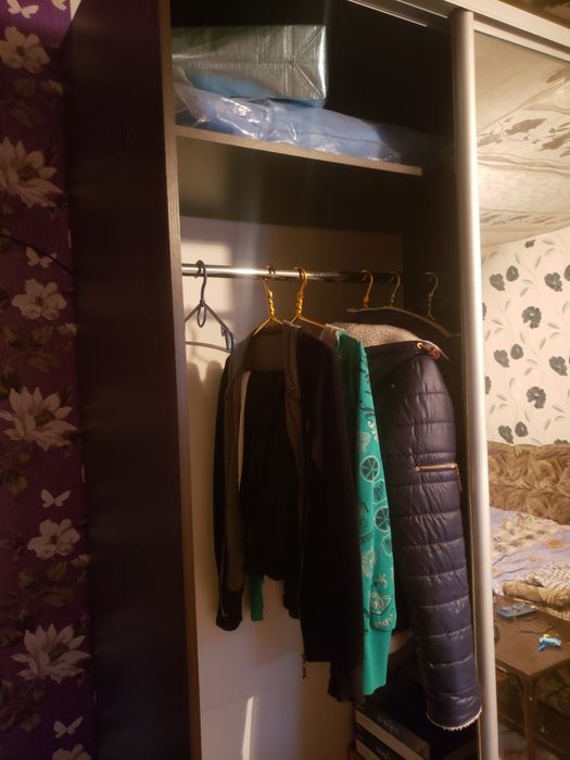 Продам шкафы купе