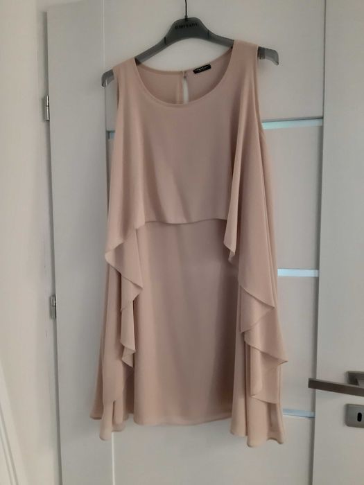 Sukienka wizytowa Motivi z żorrzety M/L . Kolor kremowy.