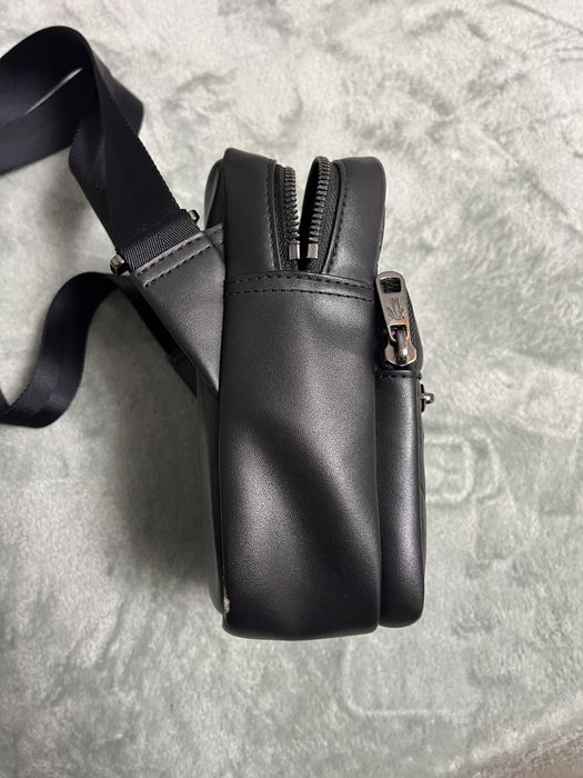 Барсетка Lacoste