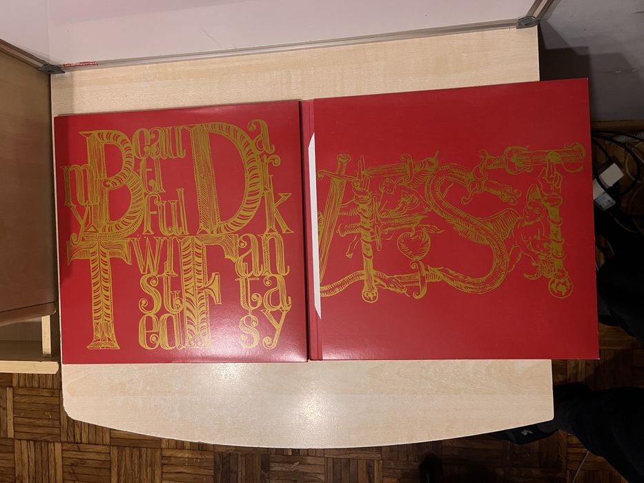Kanye West - My Beautiful Dark Twisted Fantasy (Limited Edition)