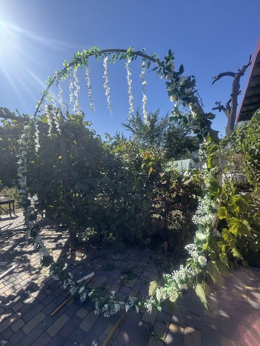 Арка свадедная  аренда