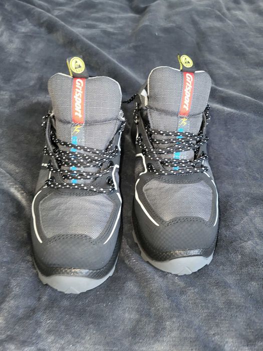 Obuwie robocze grisport półbuty r.37