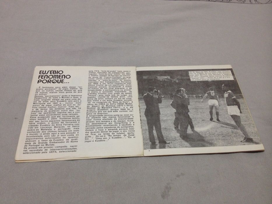 Disco de Vinil EUSÉBIO BOTA DE OURO (1973) e a equipa "os invencíveis"