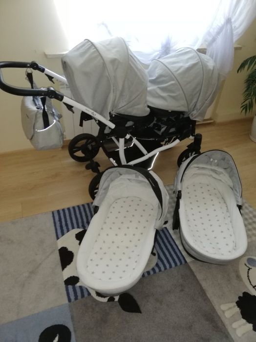 Spacerówka / Wózek dla bliźniąt BEBETTO