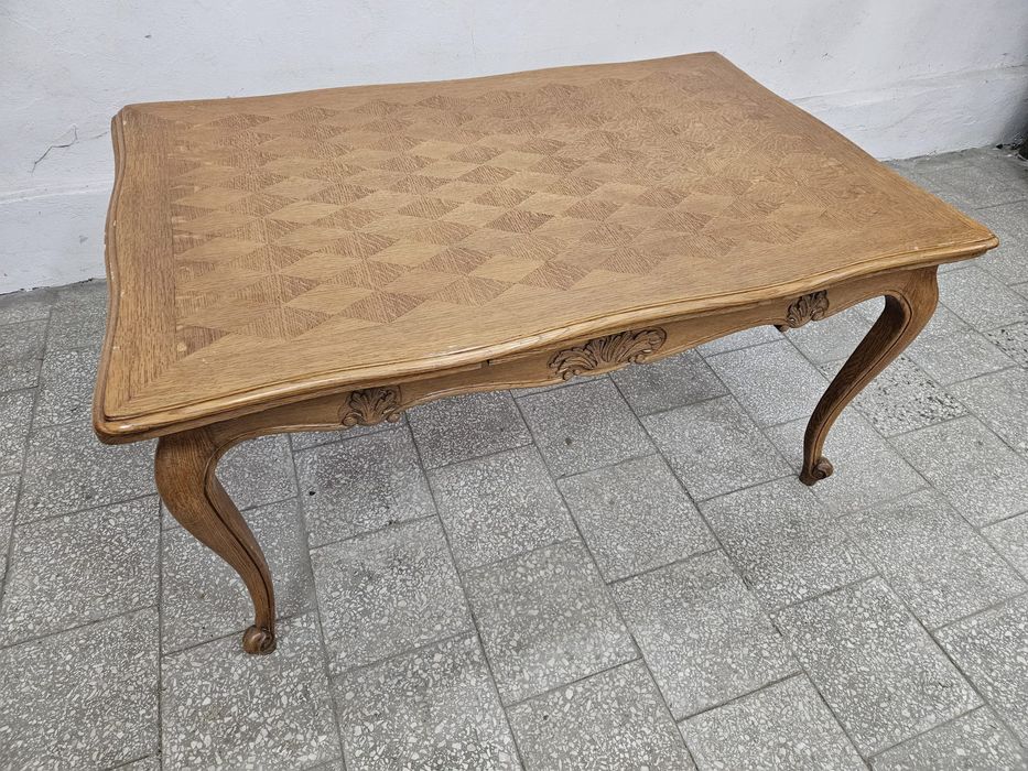 Stół Ludwik z Francji //