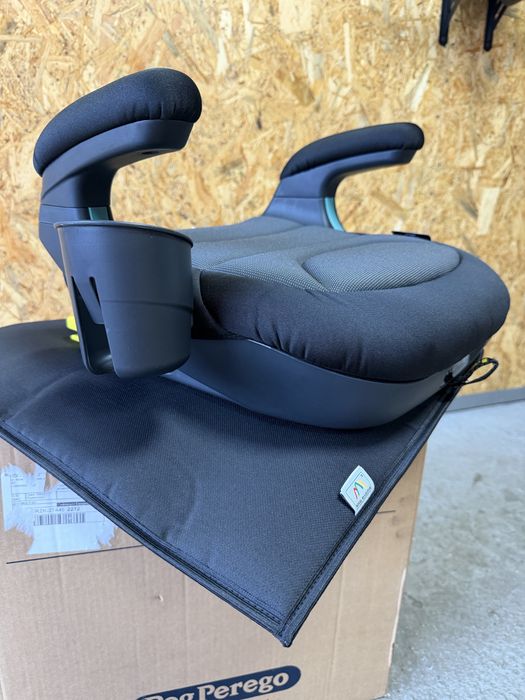 Автокрісло бустер Peg-Perego