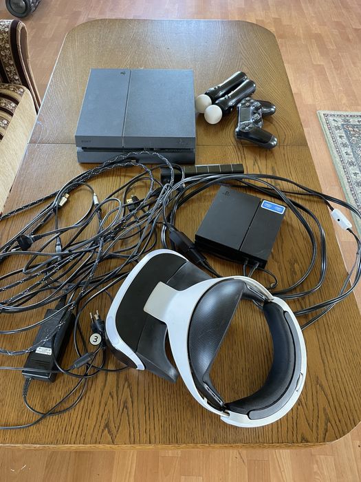 Konsola PS4 1TB i PS VR